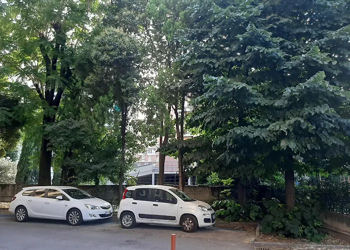 Modern Apartment With Free Parking, Balcony And Very Easy City Access